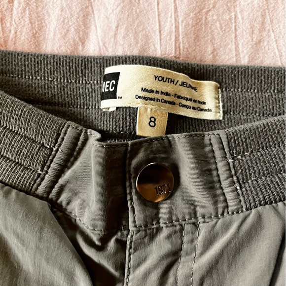 MEC Sidetrack Shorts - Picture 5 of 7